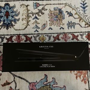 Brand New Kristin Ess NanoBlack 3-in-one flat iron